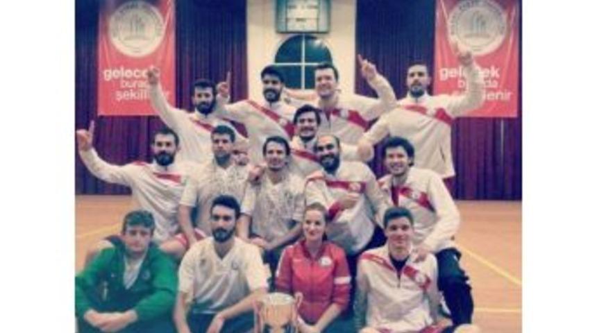 D&uuml;zce &Uuml;niversitesi Birinci Oldu