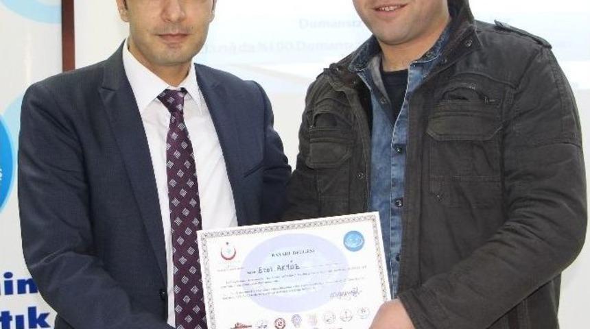 Elazığ&rsquo;da T&uuml;t&uuml;n Yasağına Uyanlara Teşekk&uuml;r Belgesi