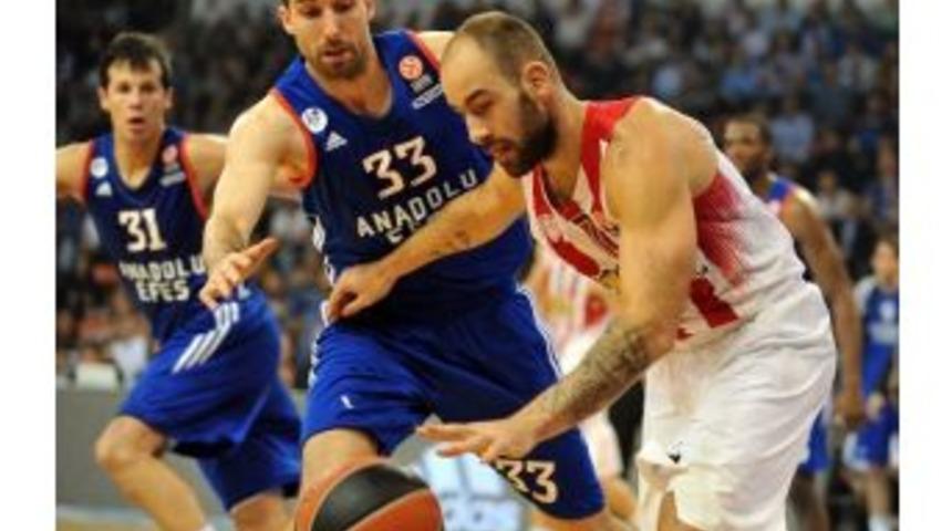 Olympıakos İle Anadolu Efes 31. Randevuda