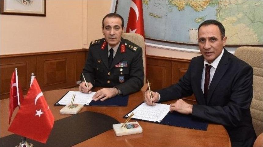 Harita Genel Komutanlığı İle Fırat &Uuml;niversitesi Arasında İşbirliği Protokol&uuml; İmzalandı