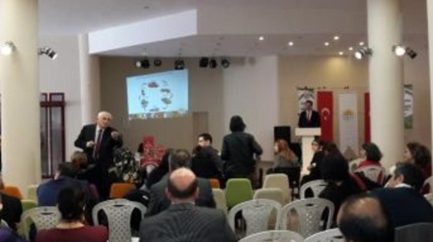 &Ouml;ğretmenler &Ccedil;evre Konusunda Eğitiliyor
