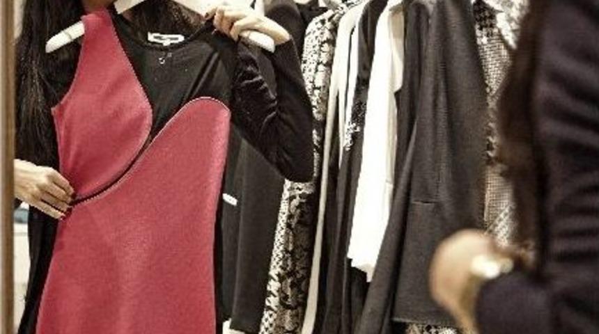 Piazza&rsquo;da Bayram Erken Geldi