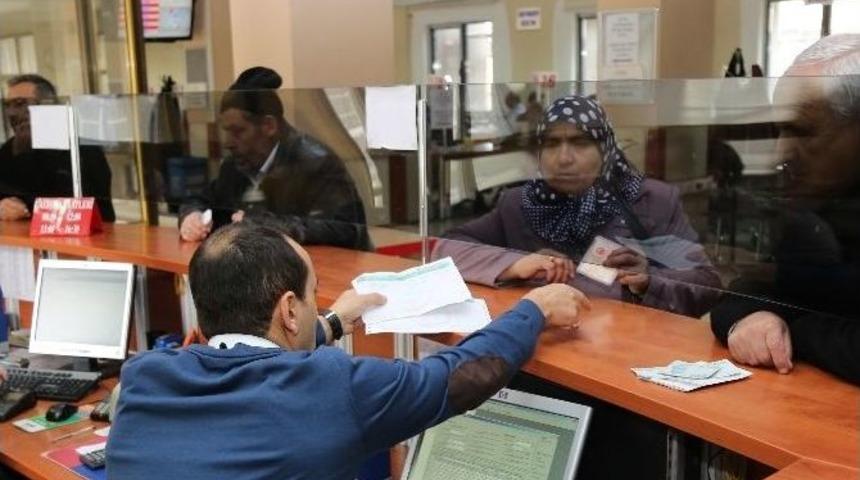 Emlak Ve Gelir M&uuml;d&uuml;rl&uuml;ğ&uuml;nde Hafta İ&ccedil;i Saat:19.00&rsquo;da Kadar Cumartesi Ve Pazar G&uuml;nleri Tam G&uuml;n Mesai