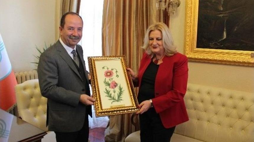 Kosovalı Bakan Tahiri, Edirne Belediye Başkanı G&uuml;rkan&rsquo;ı Ziyaret Etti