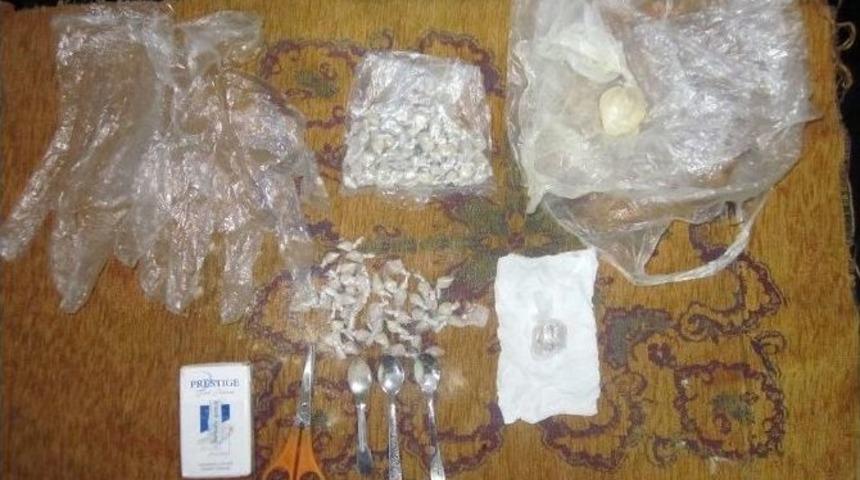 Uyuşturucu Tacirlerine Su&ccedil;&uuml;st&uuml;