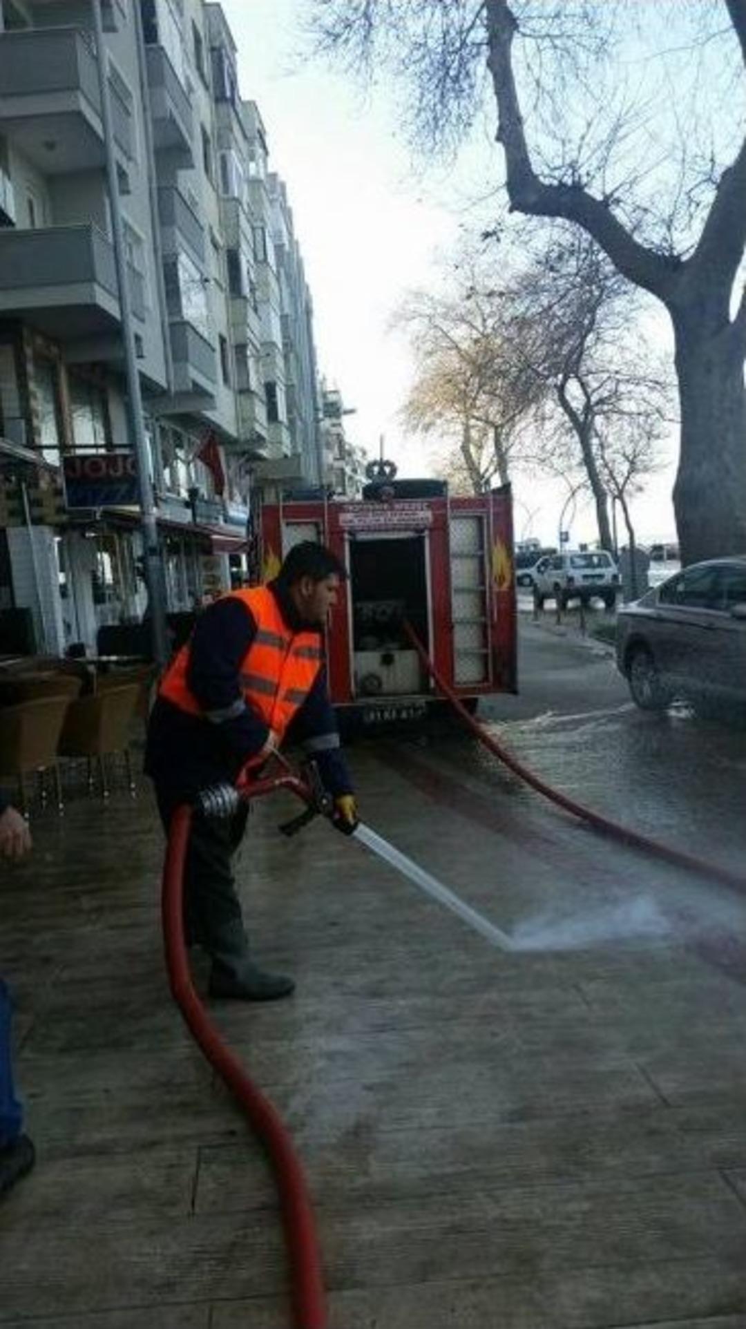 Akçakoca Yıkanıyor