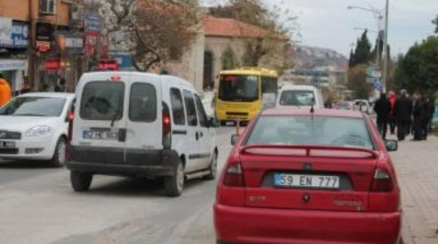 Tekirdağ&rsquo;da Ekim Ayında 946 Aracın Trafiğe Kaydı Yapıldı