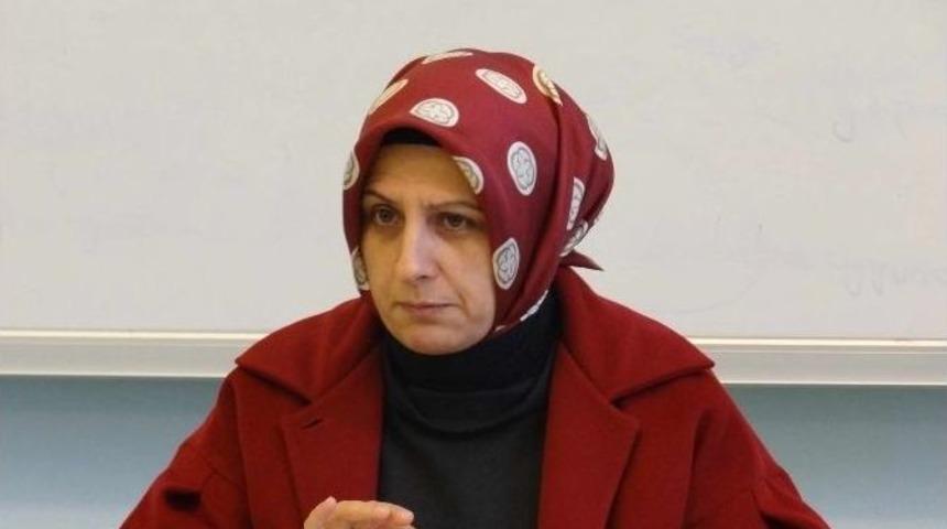 Yrd. Do&ccedil;. Dr. Terzioğlu: "kapler Ancak Allah&rsquo;ı Anmakla Huzur Bulur"