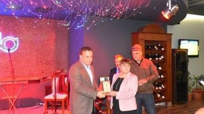 Beylikova’nın İlk Memurlarından Yeter Bayram’a Veda Yemeği