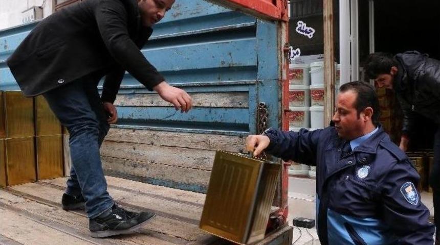 Zabıtadan Ka&ccedil;ak Yağ Operasyonu