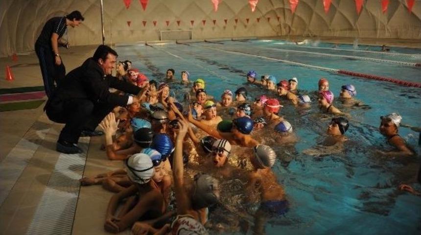 Osmangazi&rsquo;de D&ouml;rt Mevsim Y&uuml;zme Keyfi