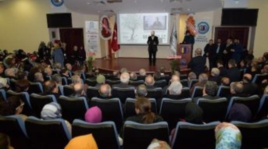 Esog&uuml;&rsquo;de "model Bir &Ouml;ğretmen Olarak Mahir İz" Konferansı