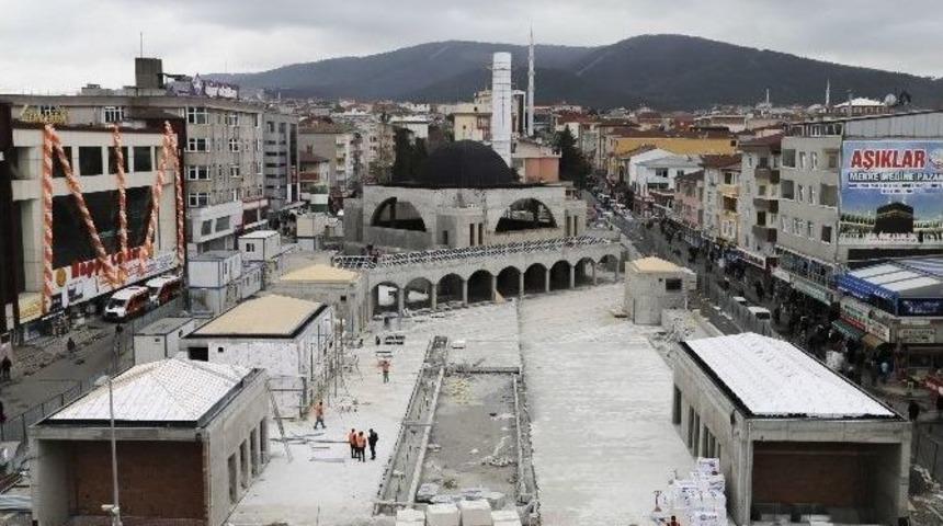 Sultanbeyli Merkez Camisi Tamamlanıyor