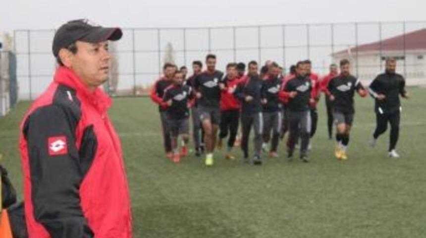 Yeşilyurtspor İkinci Yarı Hazırlıklarını Malatya&rsquo;da S&uuml;rd&uuml;recek