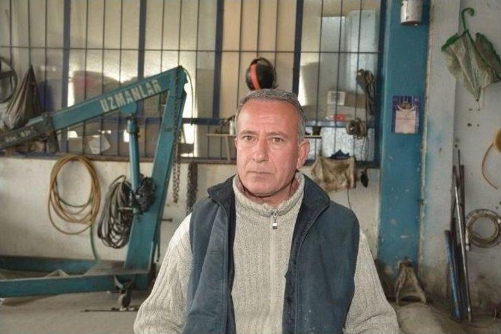 25 Yıllık Sorunun Çözümüne Pankartlı Teşekkür G5