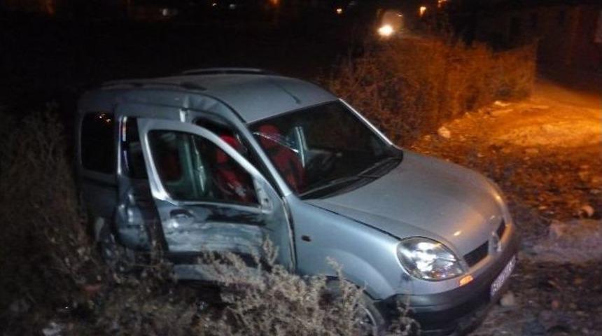 Turhal&rsquo;da Trafik Kazası: 1 Yaralı