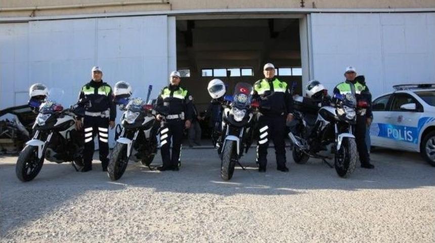 İl Emniyet M&uuml;d&uuml;rl&uuml;ğ&uuml;ne Ara&ccedil; Takviyesi Yapıldı