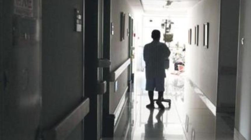 Doktorların istifası hastaları ortada bıraktı!