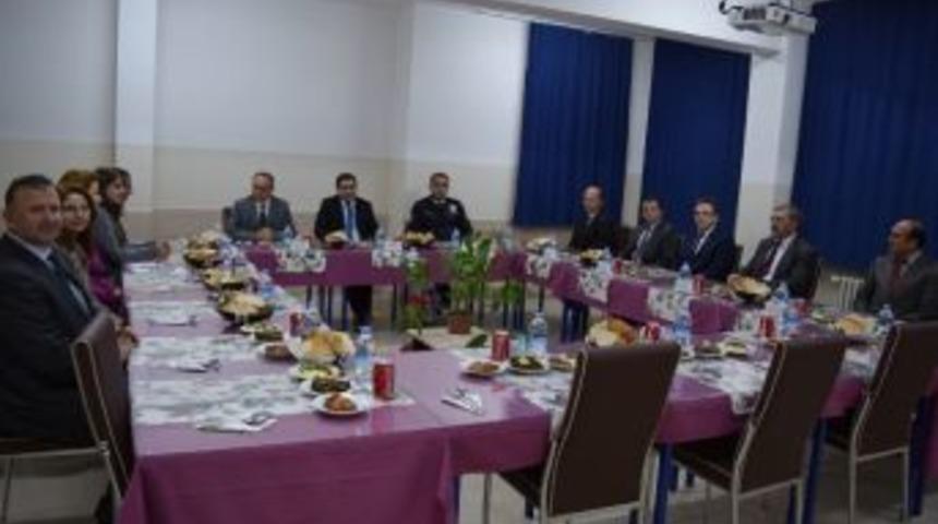 Pazarlar İl&ccedil;e İdare Şube Başkanları Toplantısı Yapıldı