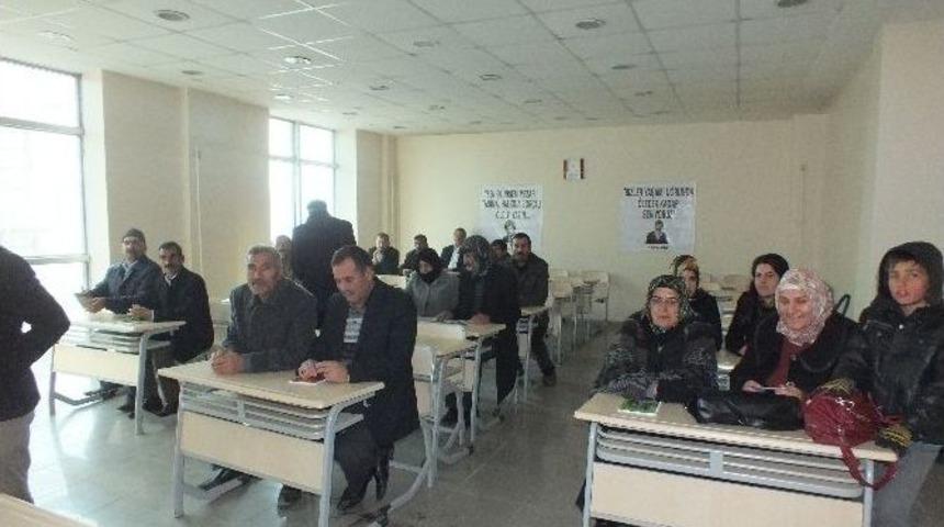 Malazgirt&rsquo;te &lsquo;siyaset Akademisi&rsquo; A&ccedil;ıldı