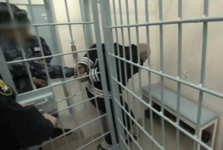 İnsan eti yemek için zaman kolluyor! G2