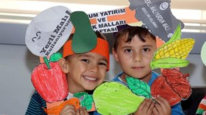 Miniklerin Yerli Malı Haftası Kutlalaması