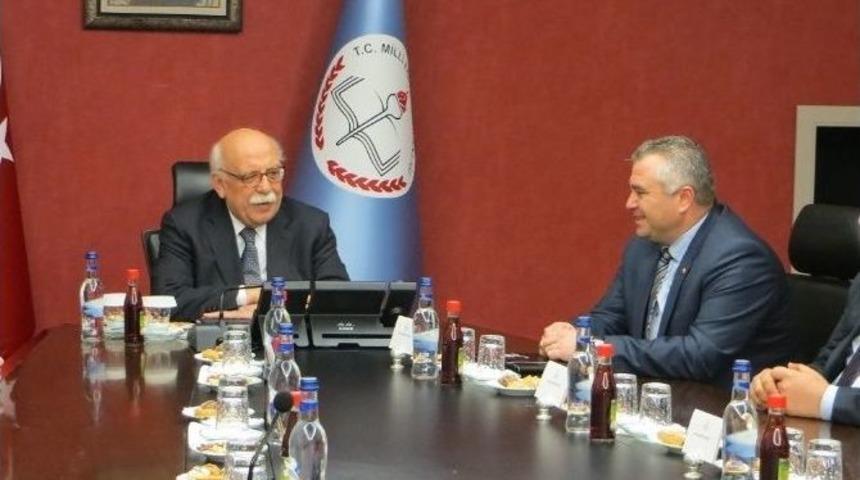 Boz&uuml;y&uuml;k Tso Y&ouml;neticileri Bakan Avcı&rsquo;yı Ziyaret Etti