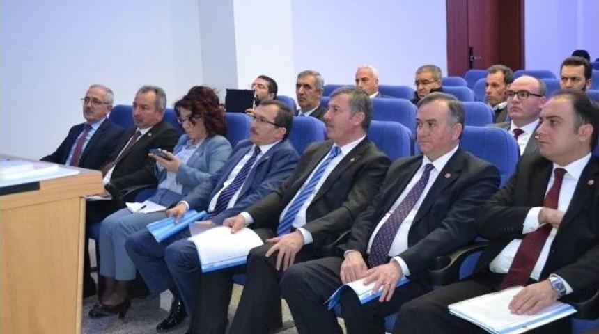 Manisa Milletvekillerine Hes Bilgilendirmesi