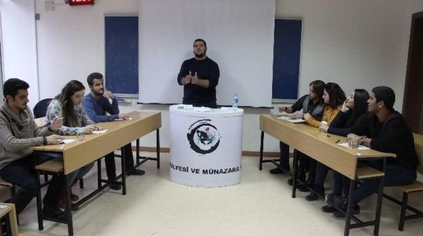 &Ouml;ğrencilere &Uuml;niversite Tarzı M&uuml;nazara Anlatıldı