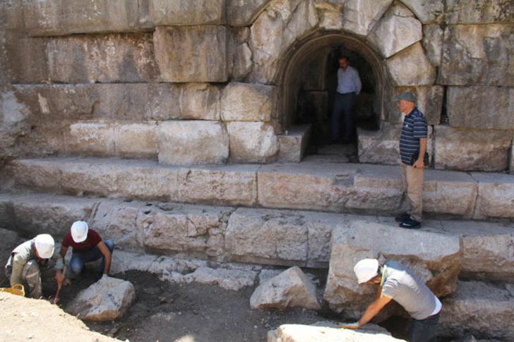 Kazdıkça fışkırıyor!  G1