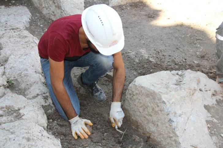 Kazdıkça fışkırıyor!  G4