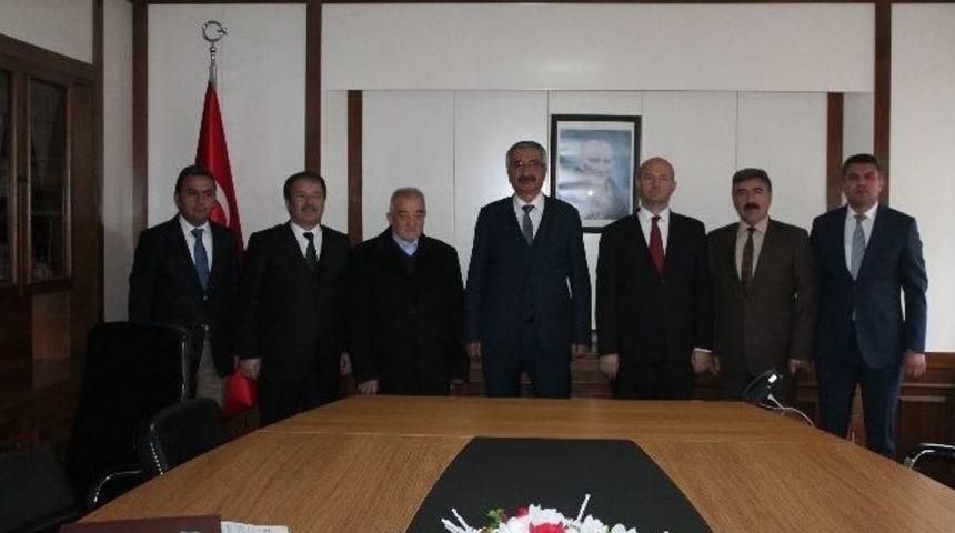 Hayırsever Osman &Ccedil;etin&rsquo;den Okul İ&ccedil;in 400 Bin Tl Bağış