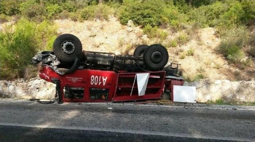 Marmaris&rsquo;te Yangın Araz&ouml;z&uuml; Devrildi; 5 Yaralı