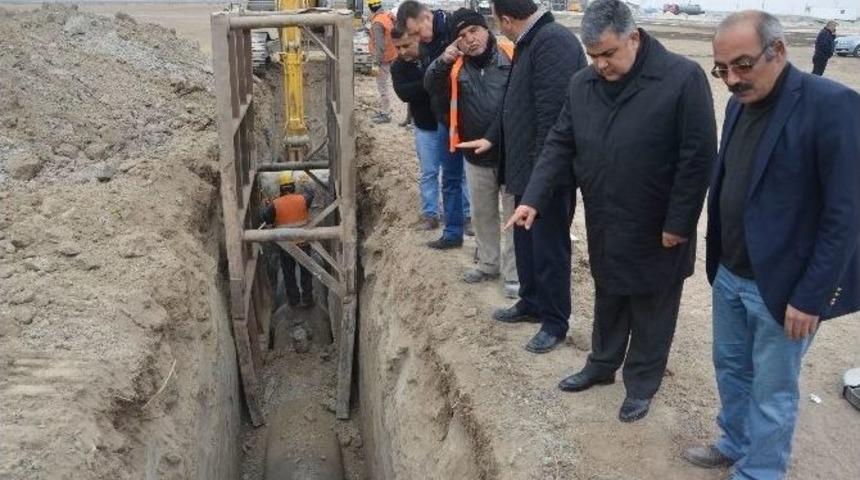 Başkan &Ouml;zg&uuml;ven&rsquo;e Osb&rsquo;deki &Ccedil;alışmaları İnceledi