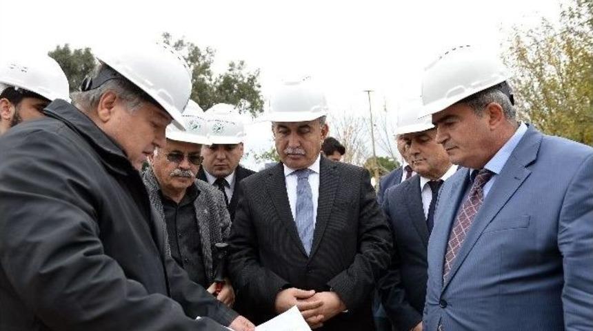 Vali B&uuml;y&uuml;k, &Ccedil;ka Ve T&uuml;ik İnşaatında İncelemede Bulundu