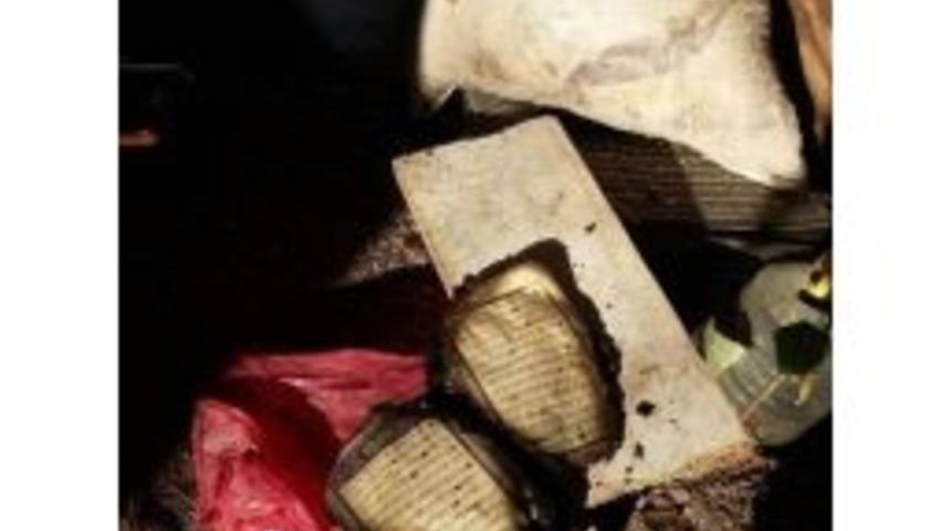 K&uuml;l Olan Lojmanda Sadece Kur&rsquo;an-ı Kerim Yanmadı