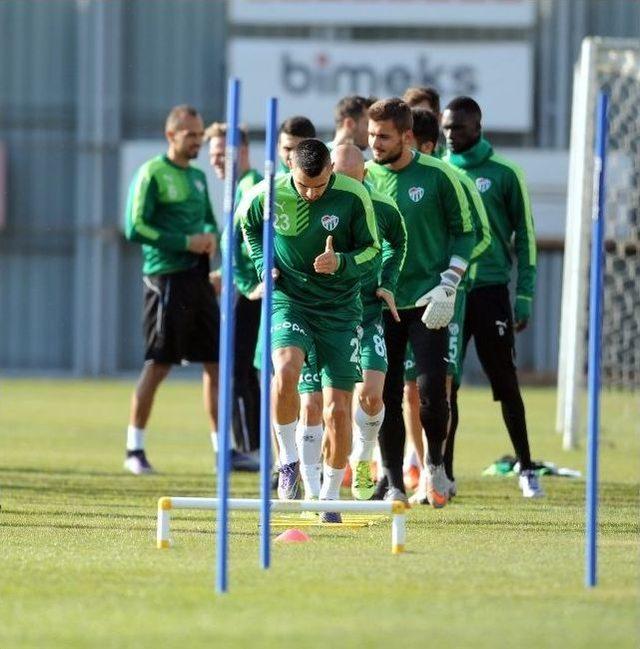 Bursaspor, Torku Konyaspor Maçına Hazır