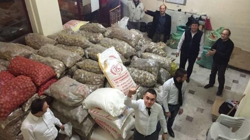Alperenlerden T&uuml;rkmenlere 10 Ton Patates