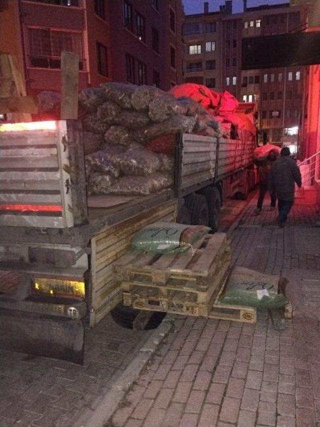 Alperenlerden Türkmenlere 10 Ton Patates