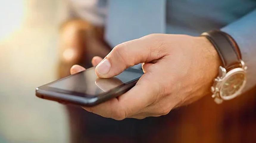 Sapık lise öğretmeninin cep telefonundan çıkanlar şoke etti!