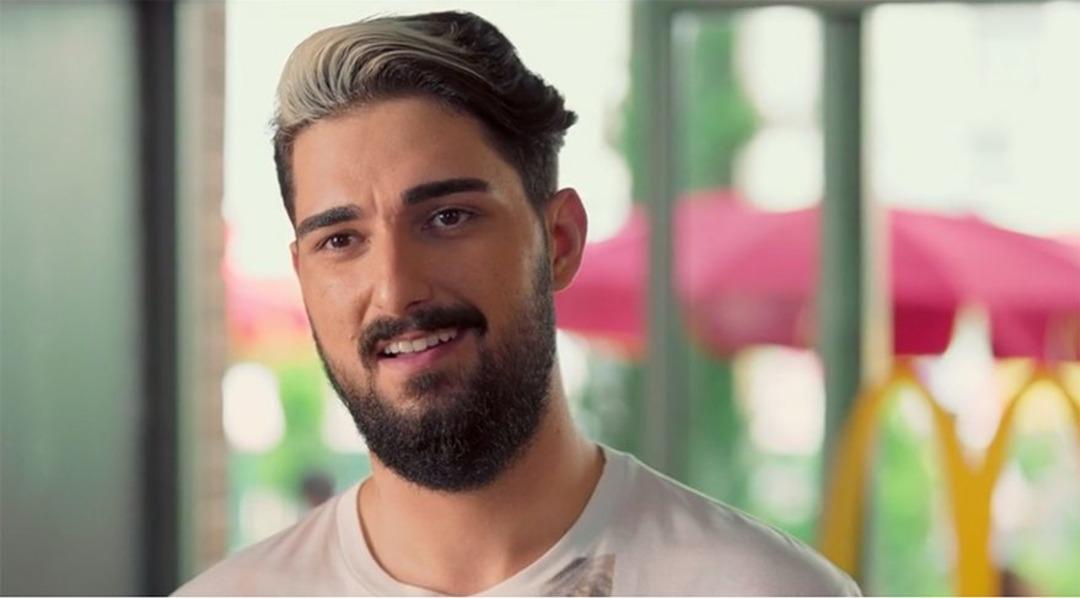 İdo Tatlıses yeni imajıyla d&uuml;nyaca &uuml;nl&uuml; yıldıza benzedi 