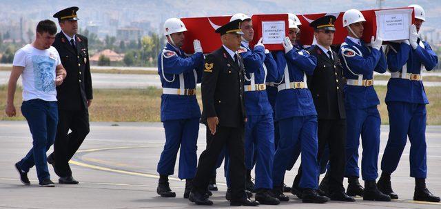 Gelini ve torunu şehit edilen Karakaya: Bunlar insan olamaz (2)