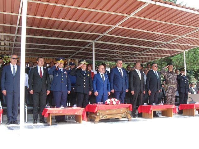 Amasya'da 330 özel harekat polis adayı mezun oldu