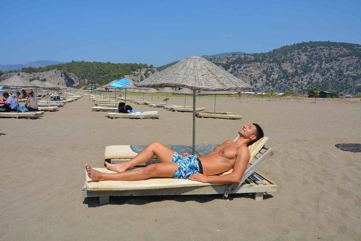 Onun işi tatil yapmak G3