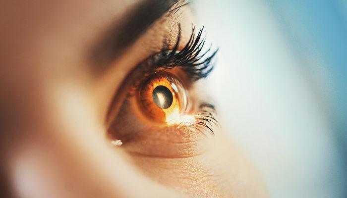 Göz Seğirmesi Neden Olur, Nasıl Tedavi Edilir?