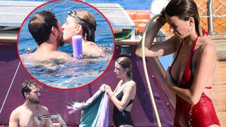 Çukur'un Yamaç'ı Aras Bulut İynemli sevgilisiyle tatilde