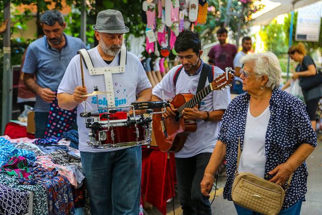 'Sokağın Ritmi' projesi ile semt pazarında müzik ziyafeti
