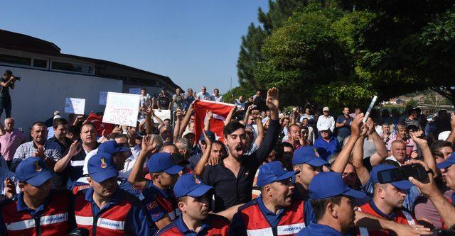 Kırklareli Ovası'na kurulacak termik santral protestosunda arbede