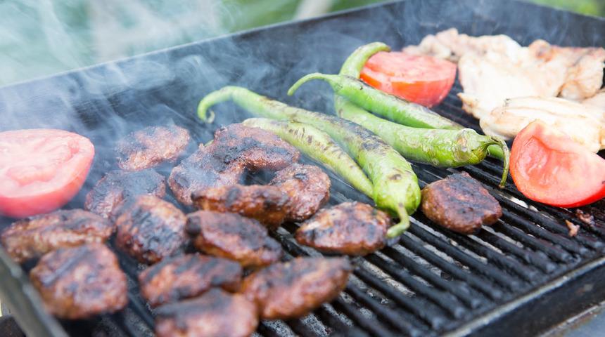Mangal yaparken sakın bunu yapmayın!