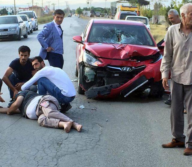 Motosiklet sürücüsünün öldüğü kaza kamerada